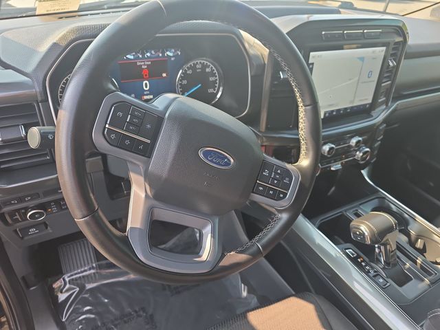 Used 2023 Black Ford XLT image 16