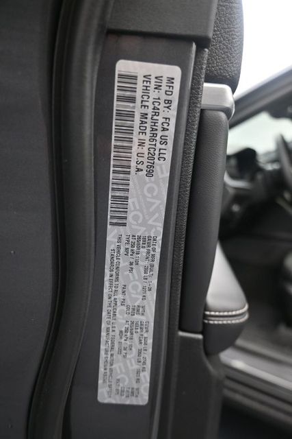 2026 Jeep Grand Cherokee Altitude - 9