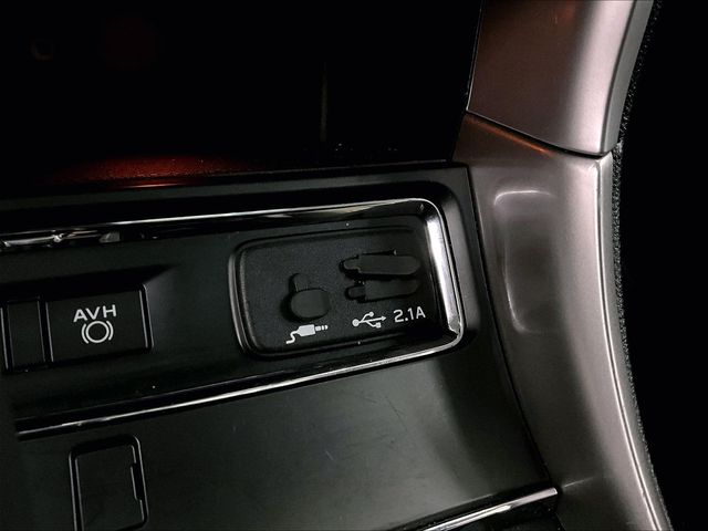 2022 Subaru Ascent Limited White at Rafferty Subaru