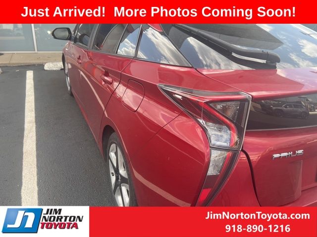 2016 Toyota Prius Four Touring 6