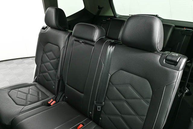 new 2025 Volkswagen Atlas car, priced at $44,852