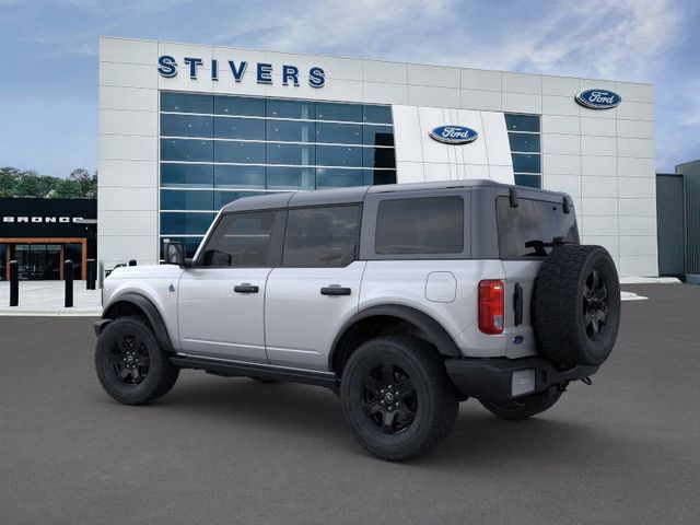 2024 Ford Bronco Black Diamond 5