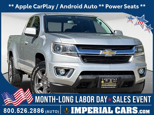 Silver Ice Metallic 2017 Chevrolet Colorado Pickup Truck Four-Wheel Drive 8-Speed Automatic