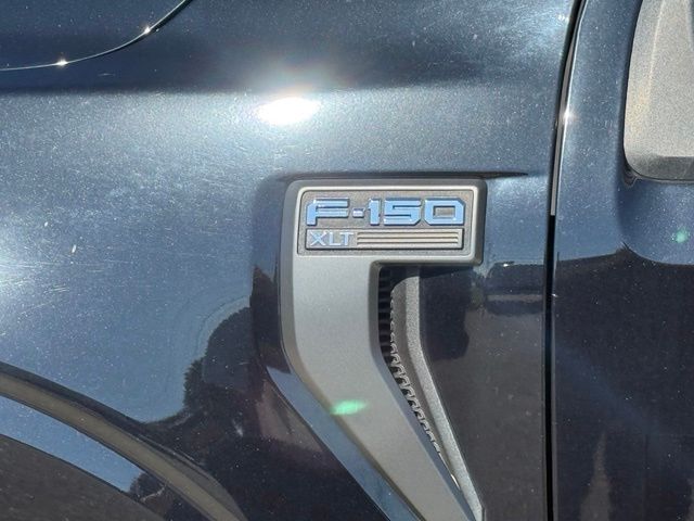 Used 2021 Black Ford XLT image 5