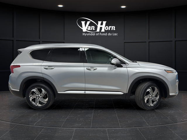 Used 2022 Shimmering Silver Pearl Hyundai SEL image 8