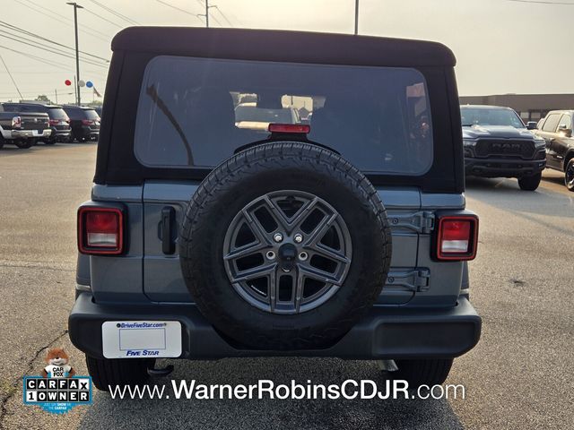 Used 2024 Gray Jeep Sport S image 11