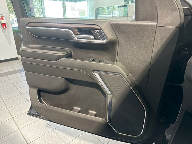 2024 GMC Sierra 1500 SLT Black at Bob King Buick GMC