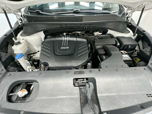 2018 Kia Sorento SX Limited White at Sutliff Volkswagen