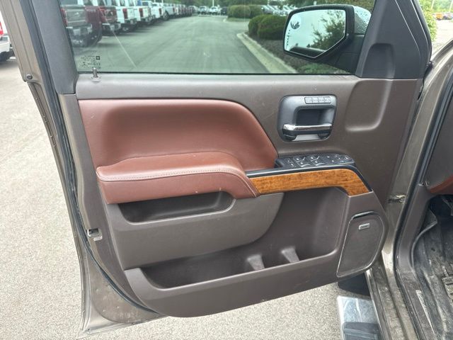 Used 2015 Brown Chevrolet High Country image 8