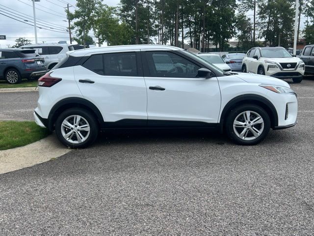 Used 2025 Nissan Kicks Play SUV