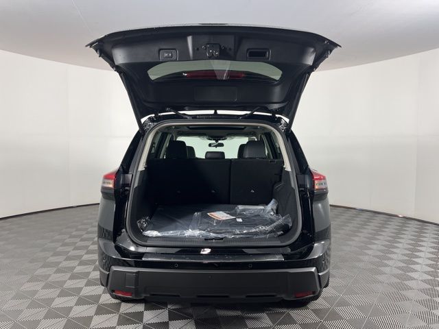 2025 Super Black Nissan Rogue SV FWD SUV