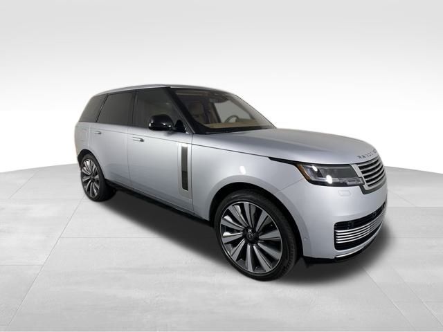 2023 Land Rover Range Rover SV 8