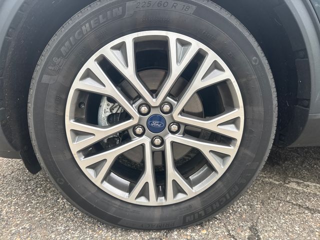 Used 2022 Ford Escape SUV