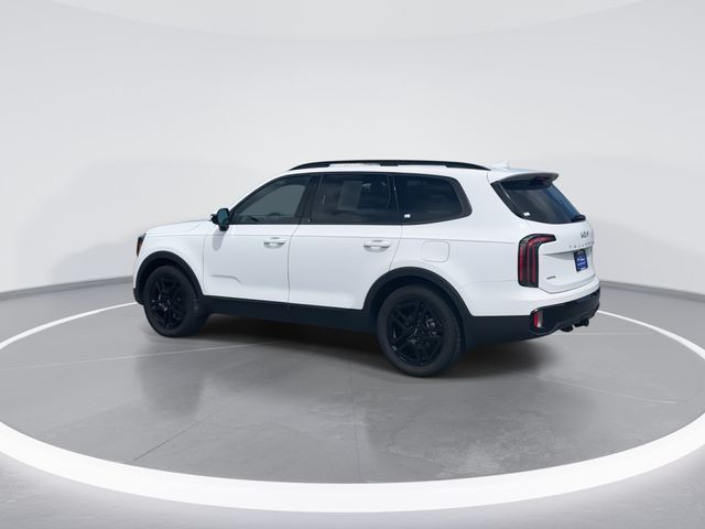 Used 2024 White Kia SX X-Line image 5