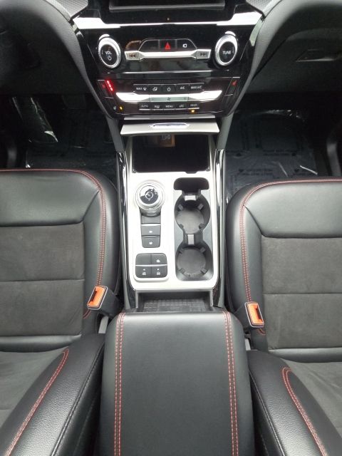 2022 Ford Explorer ST-Line:167962A