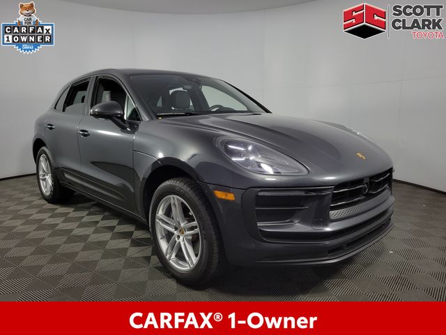 2024 Porsche Macan Base