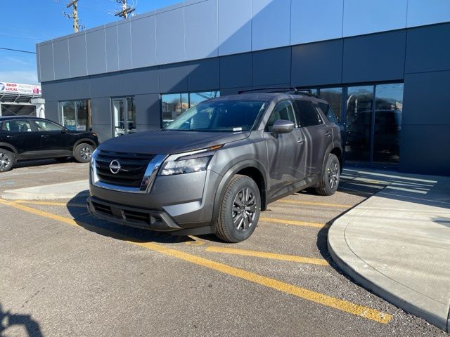 2025 Nissan Pathfinder SV photo