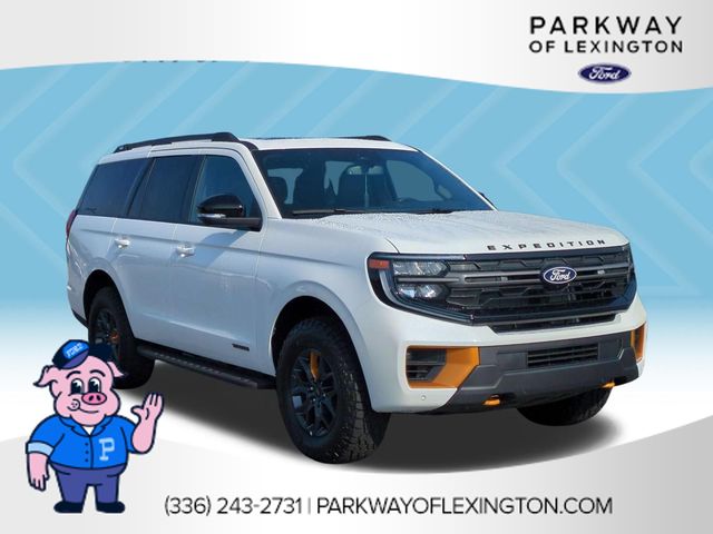 New 2027 White Ford Tremor image 7