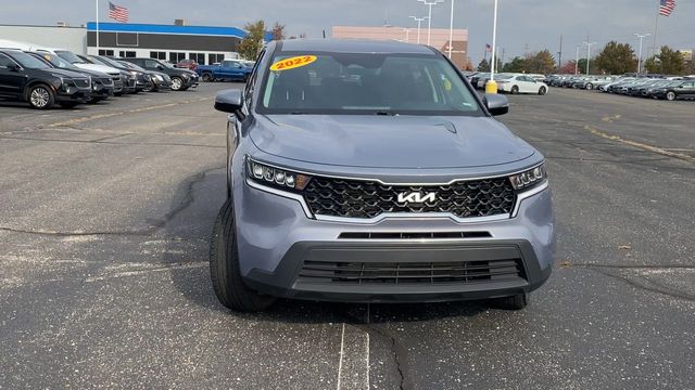 2022 Kia Sorento LX 3