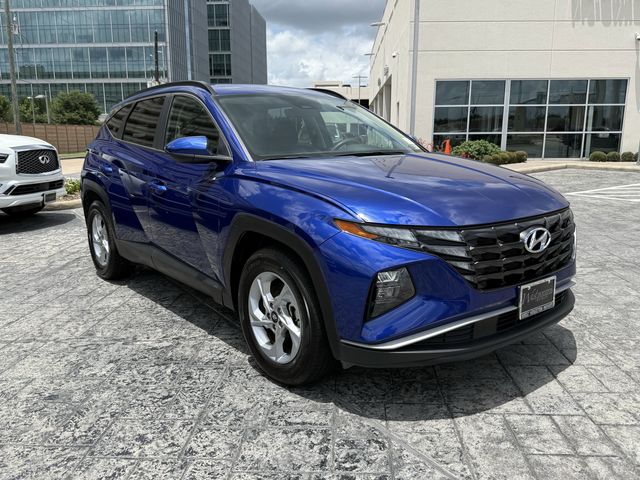 Intense Blue 2024 Hyundai Tucson SEL FWD SUV / Crossover Front-Wheel Drive 8-Speed Automatic