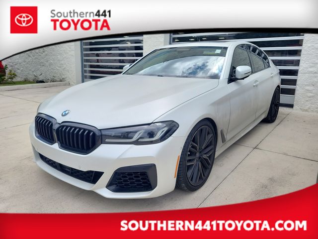 Carbon Black Metallic 2022 BMW 5 Series Sedan All-Wheel Drive 8-Speed Automatic