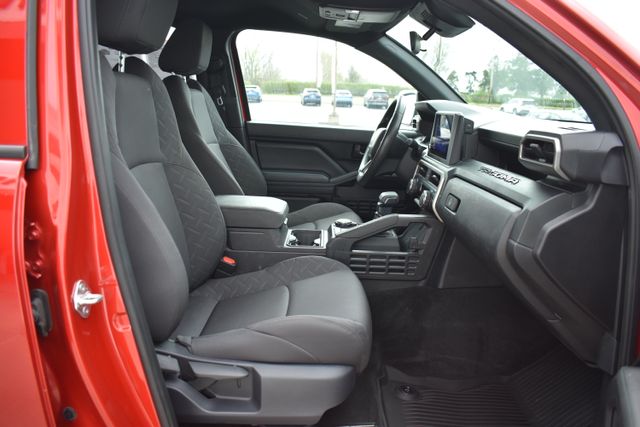 Used 2025 Toyota Tacoma Truck