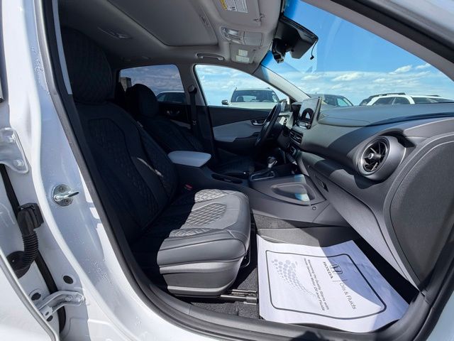 2023 Hyundai Kona SEL - Photo 17