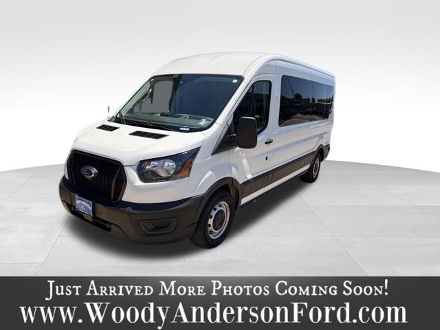 Oxford White 2024 Ford Transit Passenger 350 XL Medium Roof LB RWD Van Rear-Wheel Drive