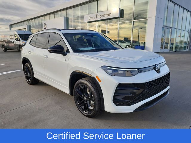 Opal white pearl 2026 Volkswagen Tiguan SUV / Crossover All-Wheel Drive 8-Speed Automatic