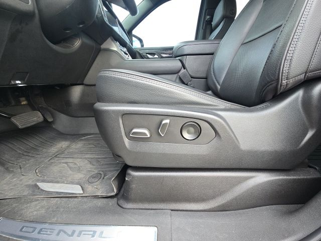 2022 GMC Yukon XL Denali:43810A