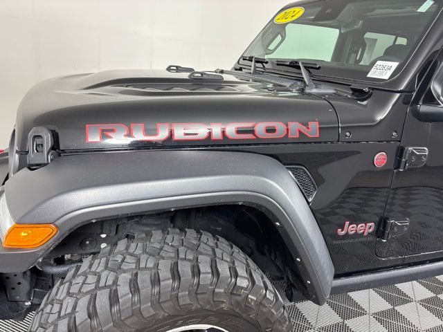 Used 2024 Jeep Wrangler SUV