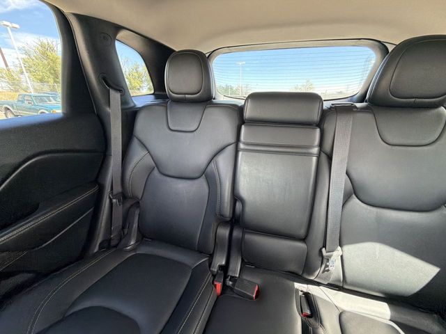 Used 2016 Jeep Cherokee SUV