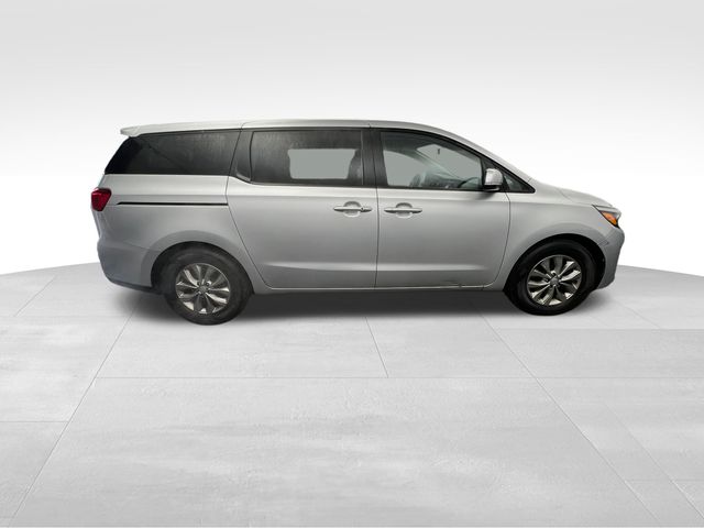 2020 Kia Sedona LX 10