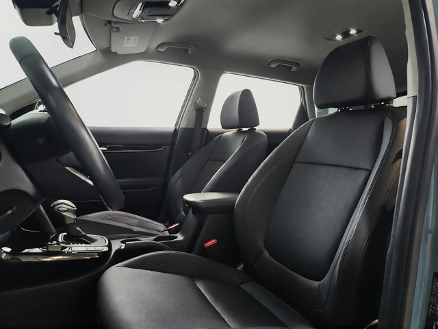 Used 2025 Kia Seltos SUV