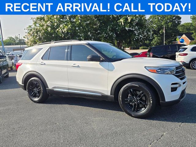 White Metallic 2020 Ford Explorer SUV / Crossover Rear-Wheel Drive Automatic