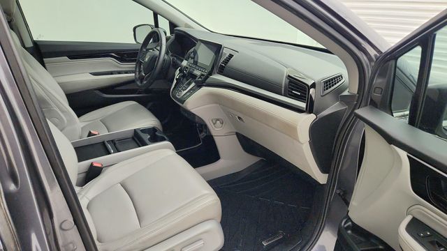 2023 Honda Odyssey Touring  at Community Kia