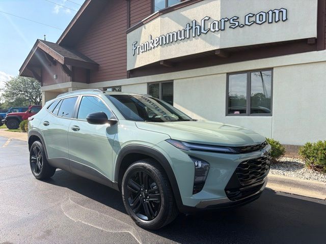 Cacti Green 2025 Chevrolet Trax SUV / Crossover Front-Wheel Drive 6-Speed Automatic