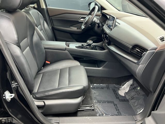 2021 Super Black Nissan Rogue SV FWD SUV
