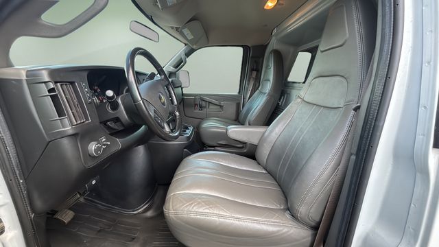 Used 2022 White Chevrolet Work Van image 19
