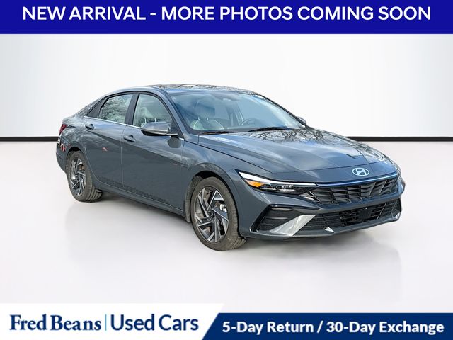 2025 Hyundai Elantra Hybrid Limited FWD