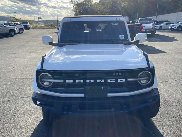 2024 Ford Bronco Outer Banks 7