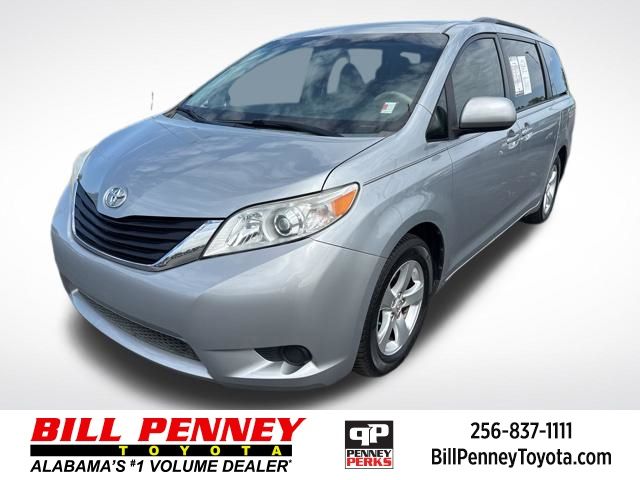 Silver Sky 2014 Toyota Sienna LE 7-Passenger Auto Access Seat Minivan Front-Wheel Drive 6-Speed Automatic Overdrive