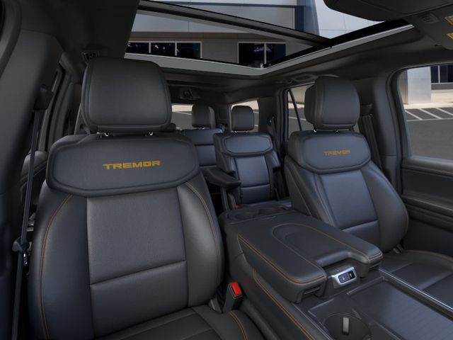 2026 Ford Expedition Tremor:169004