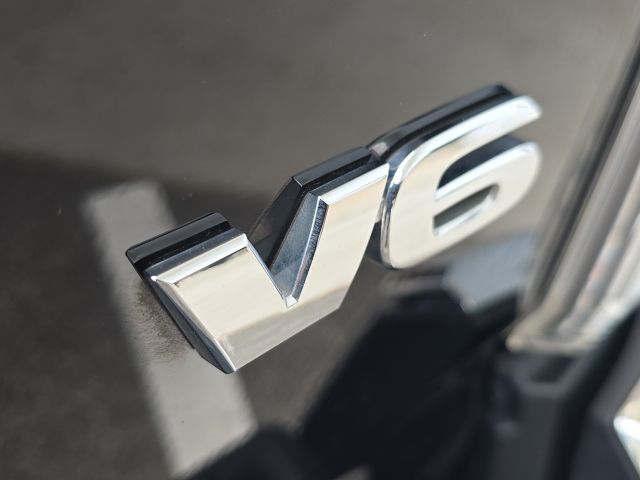 2023 Toyota Tacoma TRD Off-Road:45020A