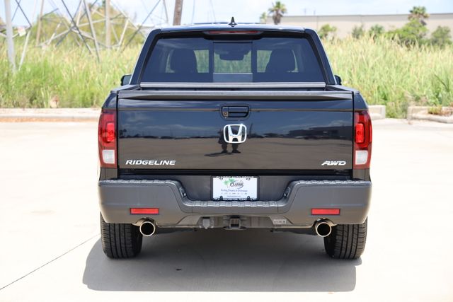 2023 Honda Ridgeline RTL Black at Community Honda