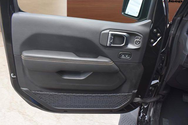 New Car 2025 Jeep Gladiator  High Tide For Sale Under $40,000 In Austin, Texas