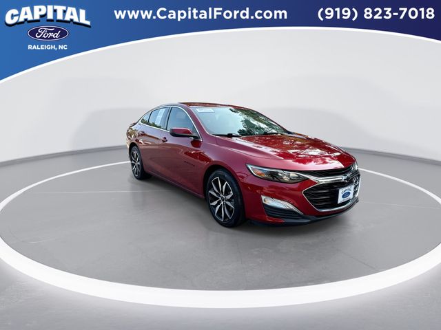 Used 2021 Red Chevrolet RS image 2