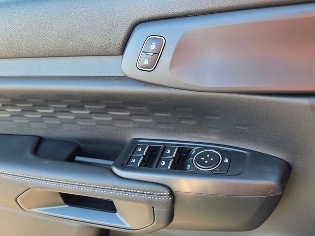 New 2026 Beige Ford XLT image 28