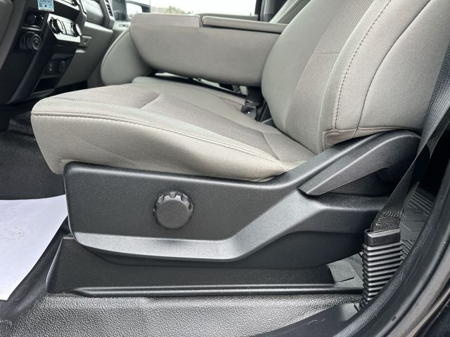 Used 2020 Black Ford XL image 16