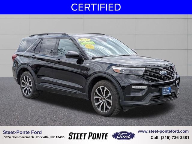 Black Metallic 2023 Ford Explorer SUV / Crossover All-Wheel Drive Automatic